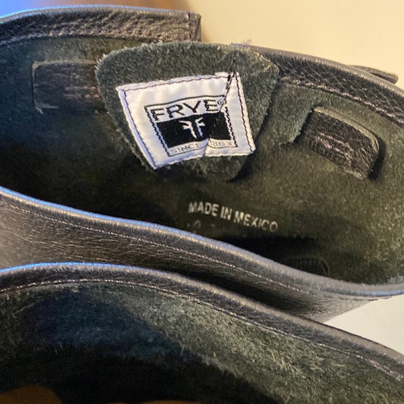 FRYE Veronica Shortie Black Booties - like new, size 7.5 - Picture 5 of 7